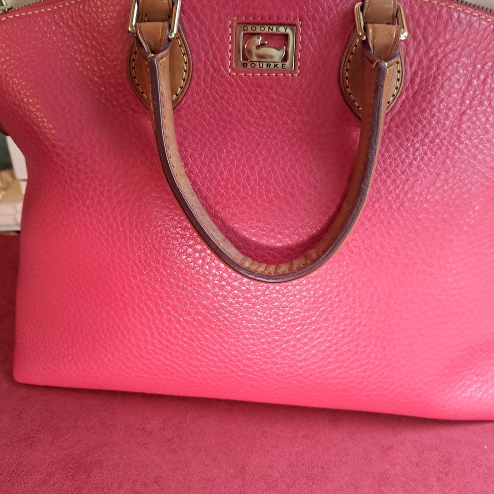 Dooney&Bourke Pink Soft Leather 💗 Bag Great Condition - Picture 4 of 11